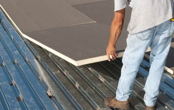 benefits of insulating Norleaze flat roofing